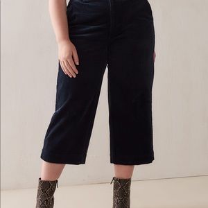 NWT navy corduroy culottes